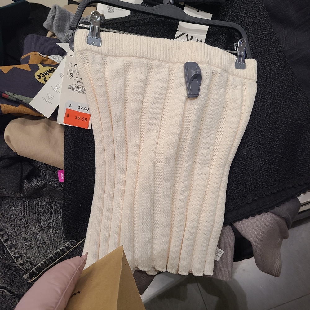 ISO: disgarded sweaters
